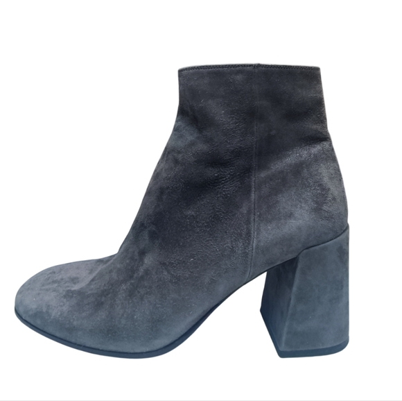 Vince Shoes - Vince Grey Cool Brown Block Hill Suede Ankle Boots Size 9 M